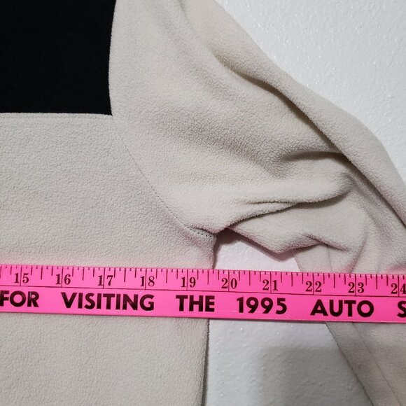 The North Face Fleece - Picture 3 of 7